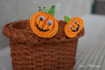 Návod na Halloweenskou dýni z papíru